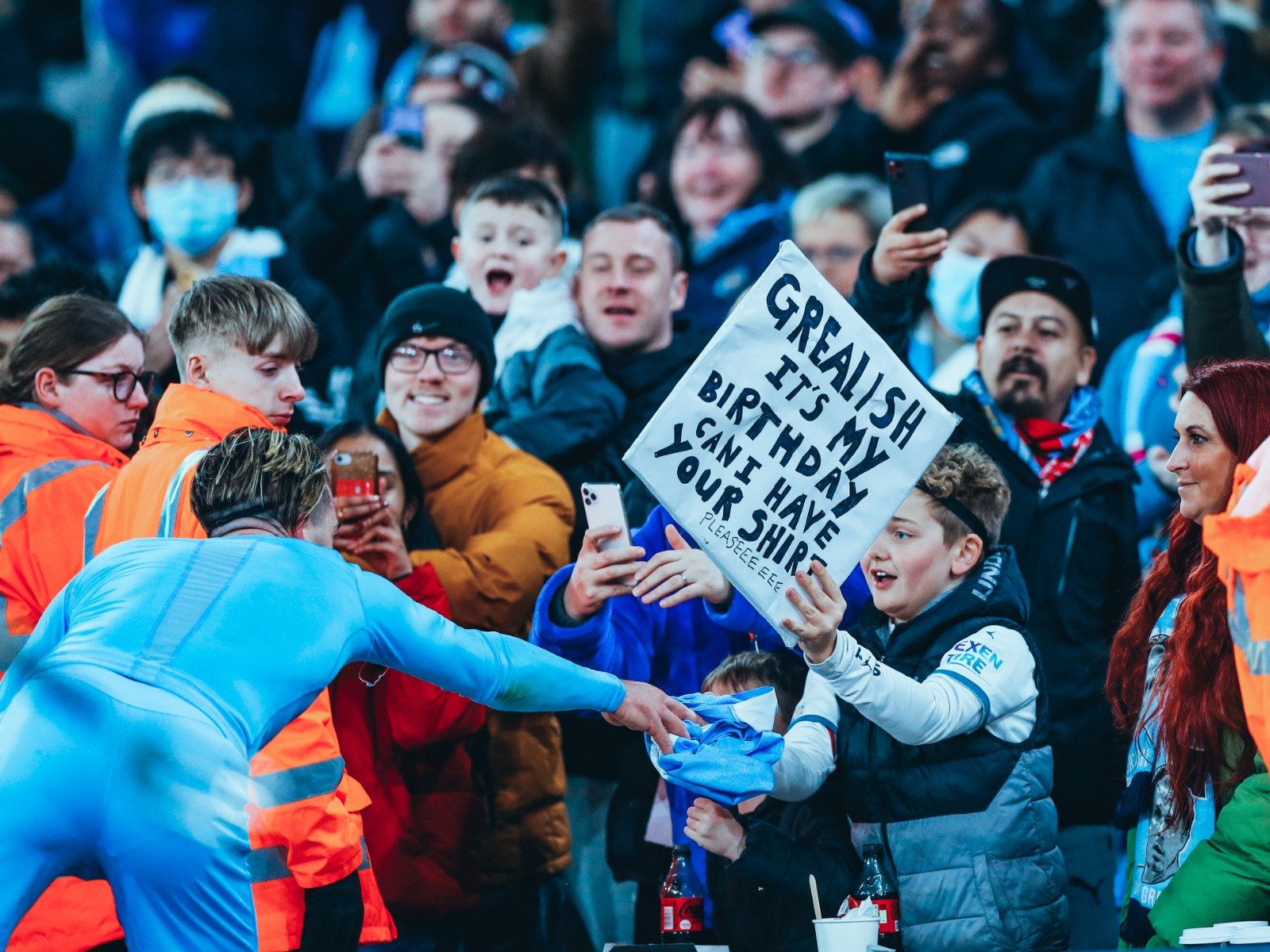 了一笔亮丽 了一笔亮丽