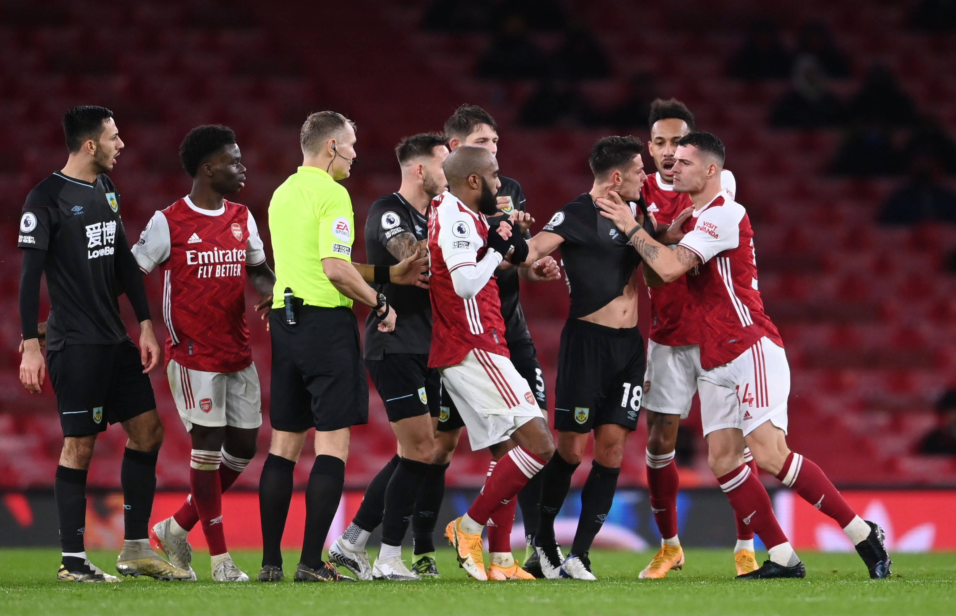 缺席训练 缺席训练